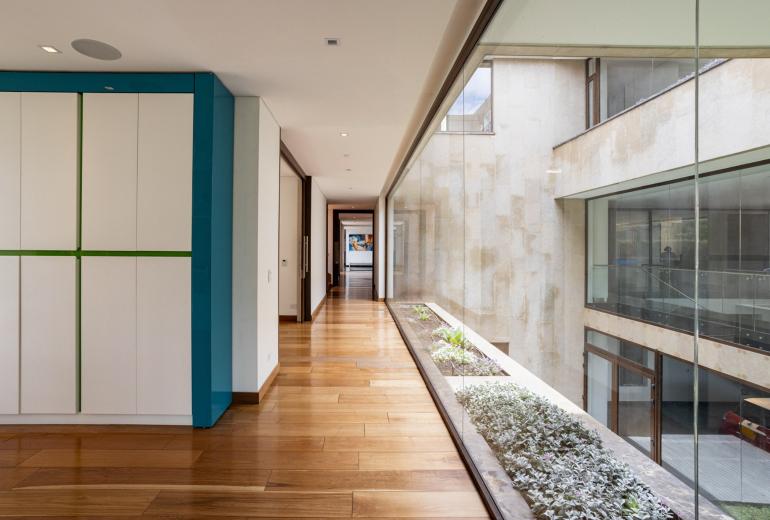 Bog013 - Casa moderna e luxuosa perto de Bogotá