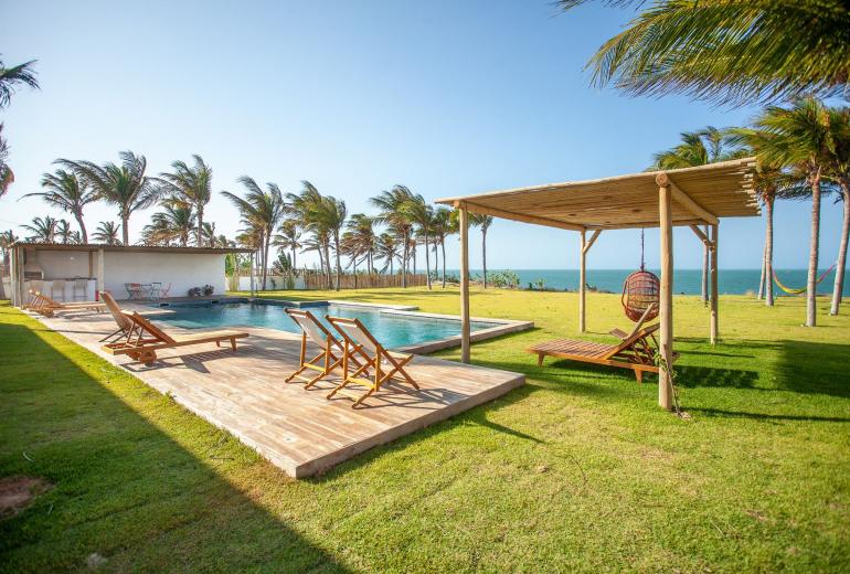 Cea076 - Modern villa facing the sea in Fortim