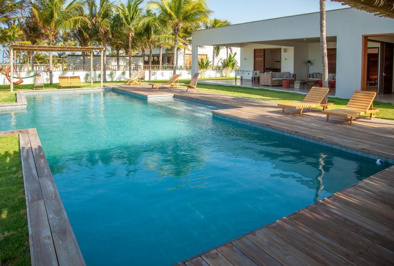 Cea076 - Modern villa facing the sea in Fortim