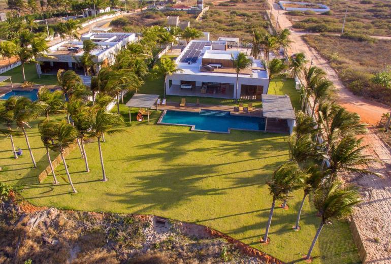 Cea076 - Modern villa facing the sea in Fortim