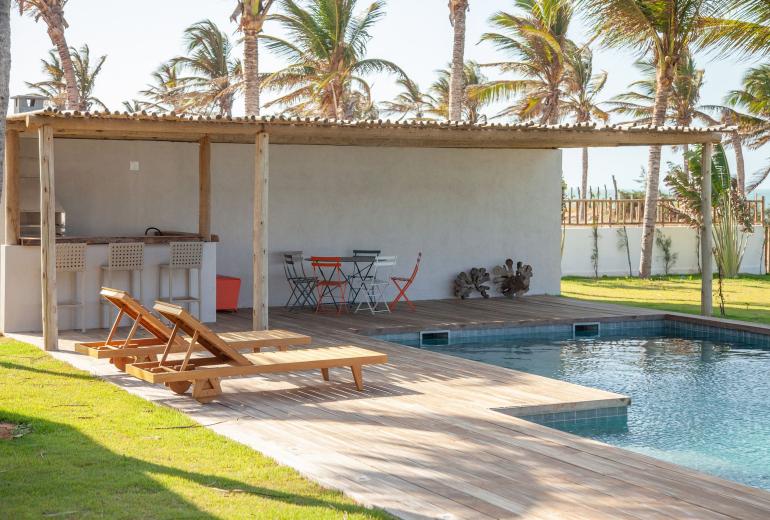 Cea076 - Modern villa facing the sea in Fortim