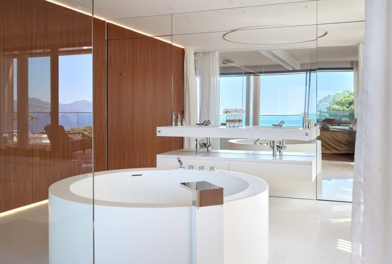 Can025 - Villa Contemporaine d’Exception à Cannes