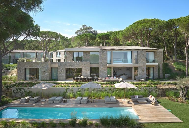 Azu068 - Villa avec Vue sur Saint-Tropez