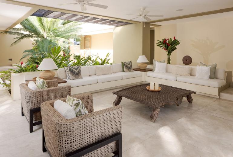 Anp005 – House surrounded by nature in Mesa de Yeguas