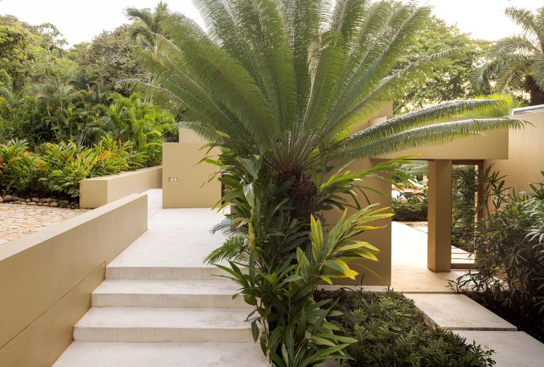 Anp005 – House surrounded by nature in Mesa de Yeguas