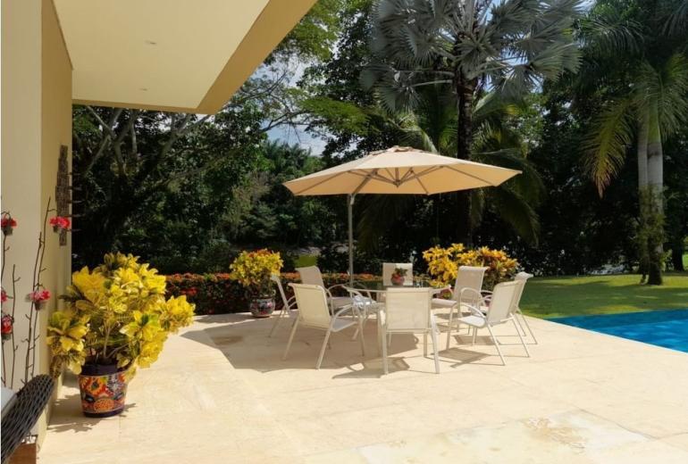 Anp059 – Casa con vista al lago privado en Mesa de Yeguas