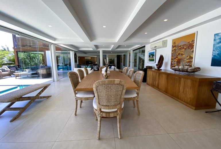 Buz014 - Stunning house on Manguinhos beach