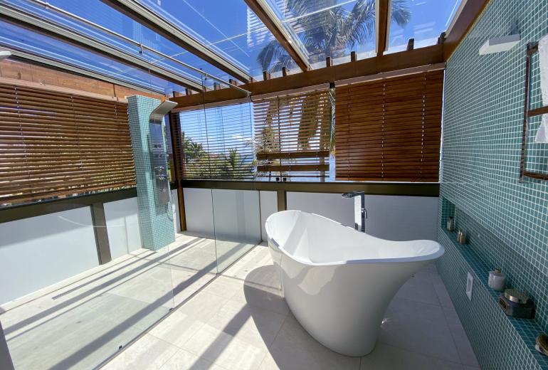 Buz014 - Stunning house on Manguinhos beach
