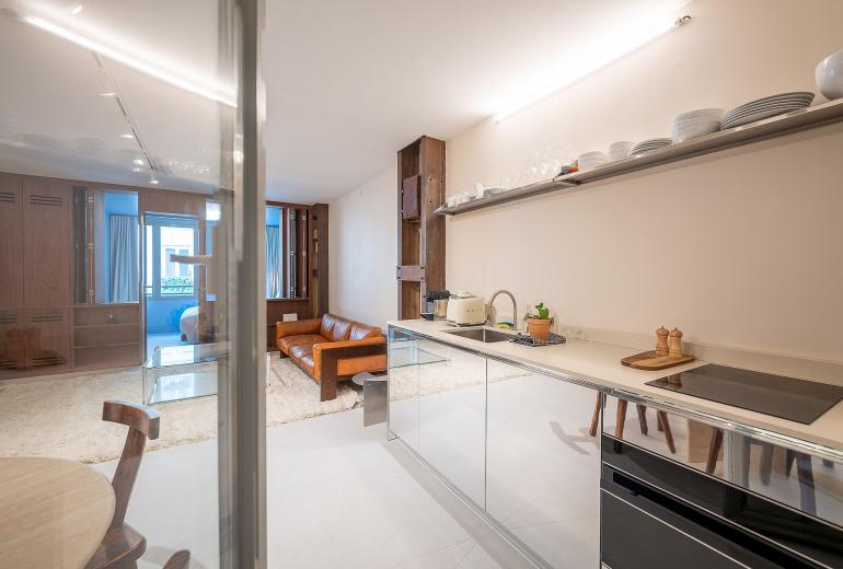 Par050 - Parisian townhouse with 4 bedrooms