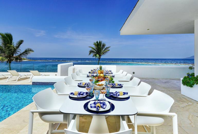 Aia002 – Villa with pools in Little Harbour in Anguilla