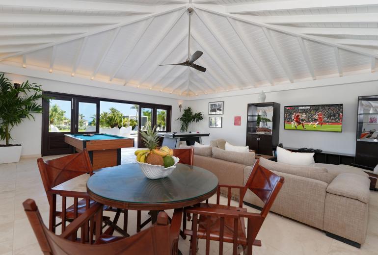 Aia002 – Villa with pools in Little Harbour in Anguilla