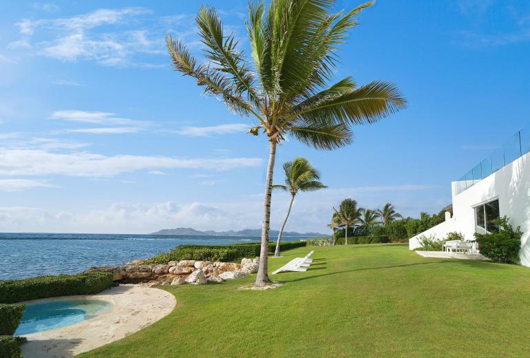 Aia002 – Villa with pools in Little Harbour in Anguilla
