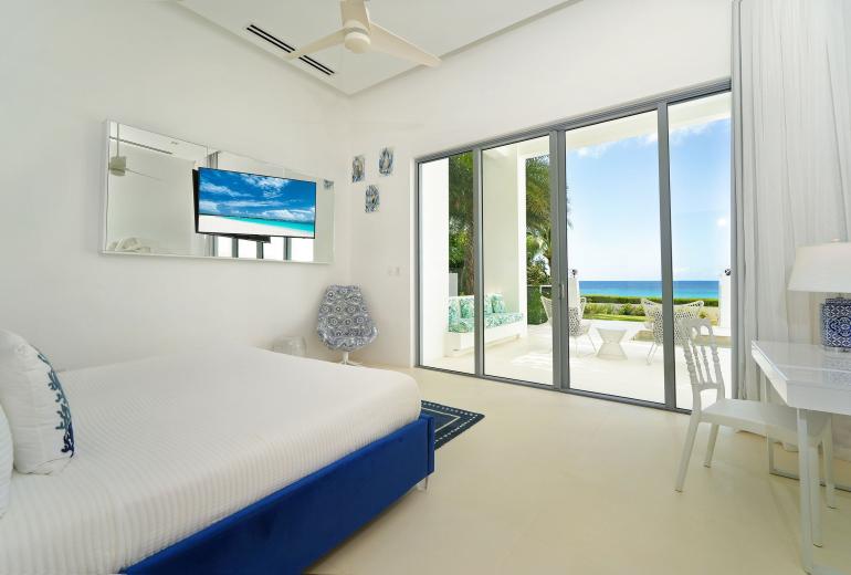 Aia003 – Beachfront villa in Meads Bay, Anguilla