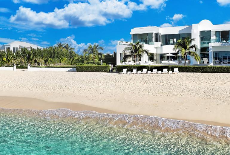 Aia003 – Beachfront villa in Meads Bay, Anguilla