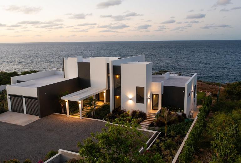 Aia005 – Villa de design avec vue à Black Garden, Anguilla