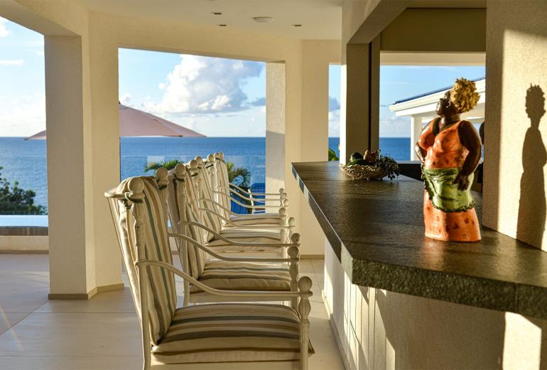 Sxm005 – Oceanview villa above Baie Rouge Beach