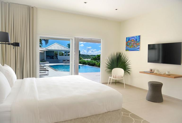 Sxm005 – Oceanview villa above Baie Rouge Beach
