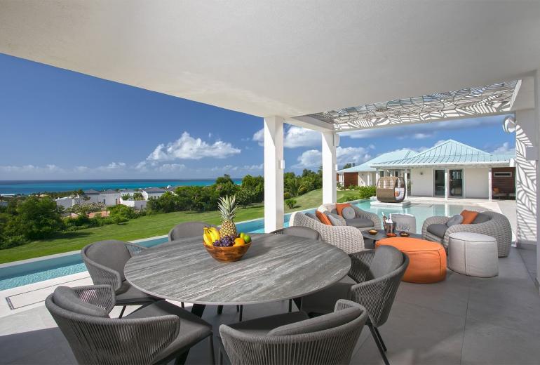 Sxm007 – Stylish sea-view villa with pool in Terres Basses