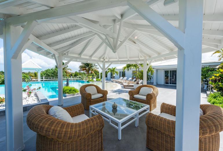 Sxm010 – Modern villa with ocean view near Plum Bay Beach