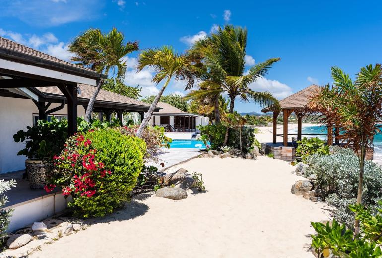 Sxm011 – Agréable villa en bord de mer à Baie Longue Beach