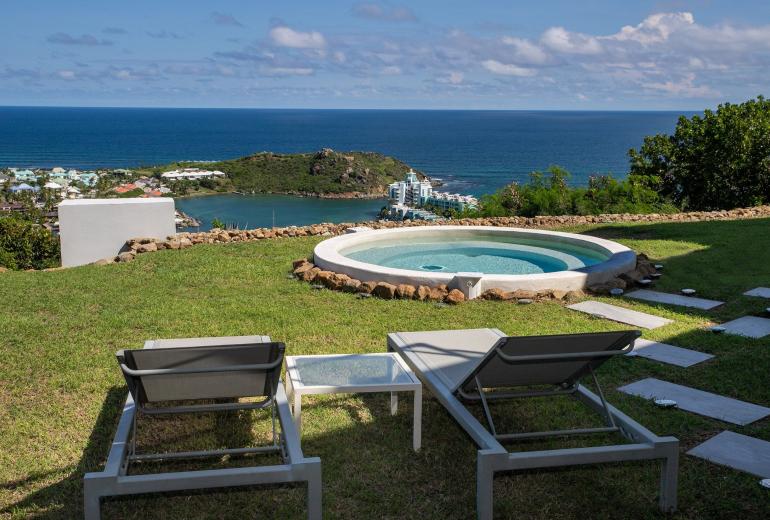 Sxm014 – Villa avec vue panoramique et piscine à Oyster Pond
