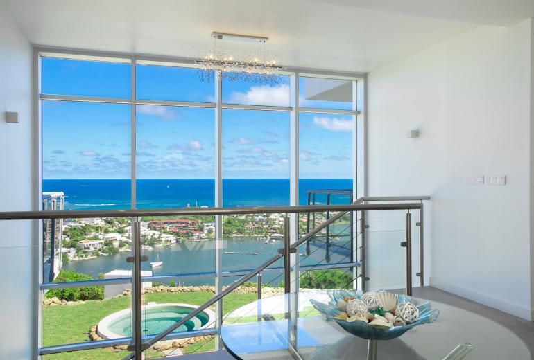 Sxm014 – Villa avec vue panoramique et piscine à Oyster Pond