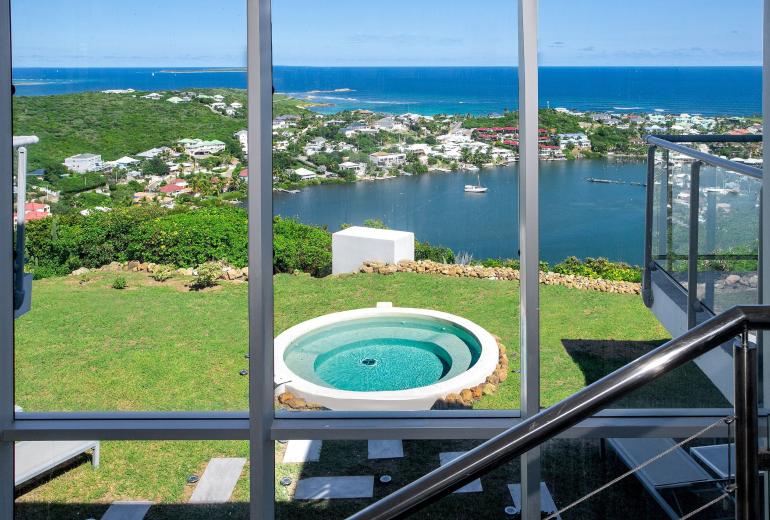 Sxm014 – Villa avec vue panoramique et piscine à Oyster Pond