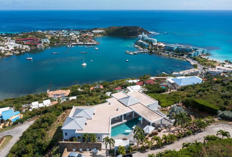 Sxm014 – Villa avec vue panoramique et piscine à Oyster Pond