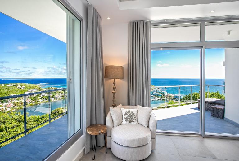Sxm014 – Villa avec vue panoramique et piscine à Oyster Pond