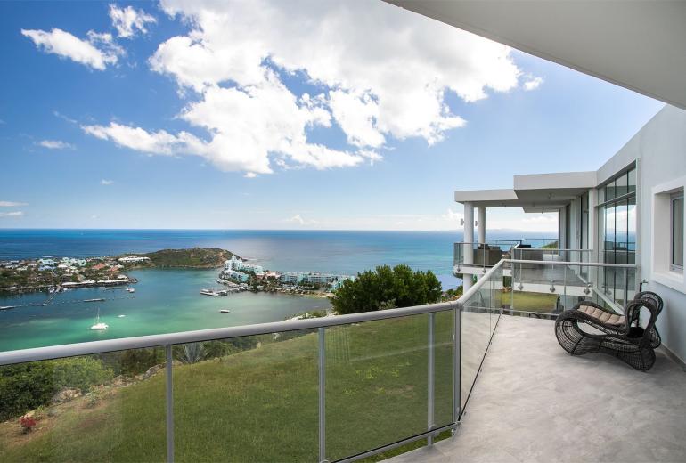 Sxm014 – Villa avec vue panoramique et piscine à Oyster Pond