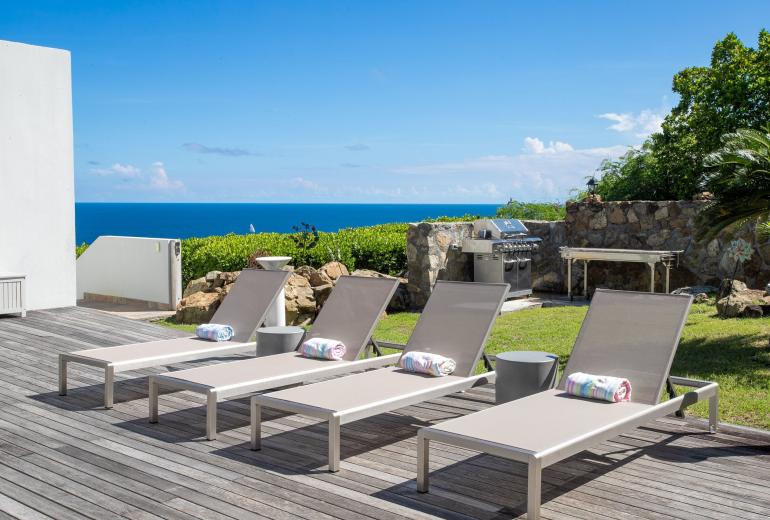 Sxm014 – Villa avec vue panoramique et piscine à Oyster Pond