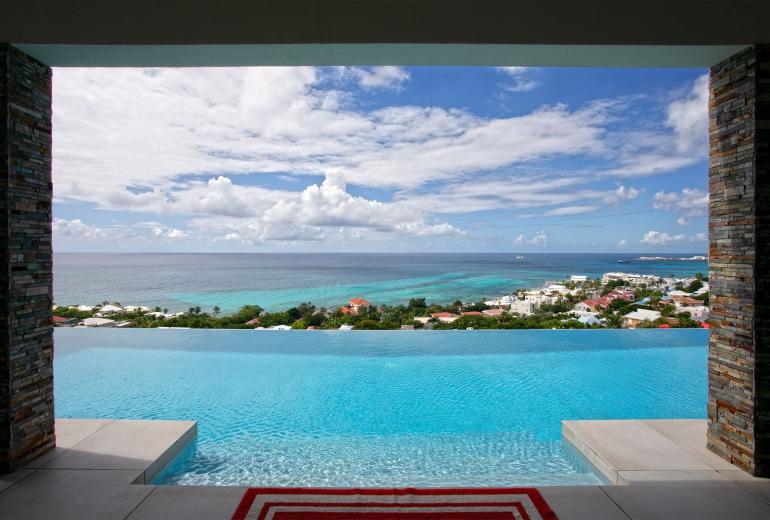 Sxm027 – Villa de luxe avec vue mer à Pelican Key