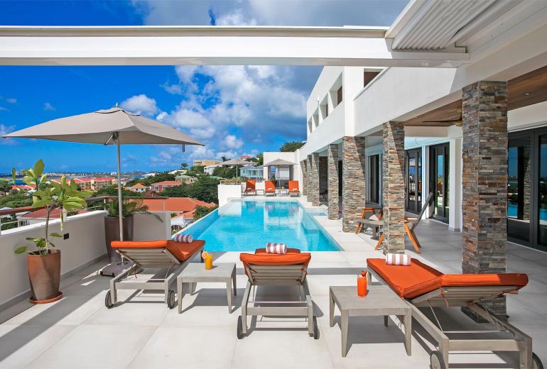 Sxm027 – Villa de luxe avec vue mer à Pelican Key