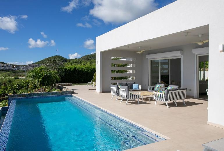 Sxm028 – Villa moderna con vista al mar en Indigo Bay