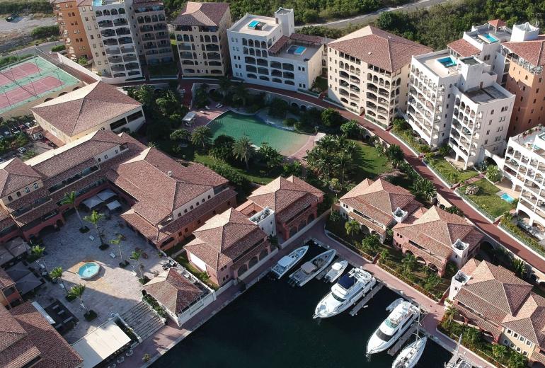 Sxm032 – Appartement avec vue sur la marina à Porto Cupecoy