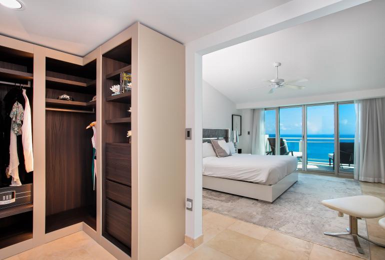 Sxm043 – Penthouse frente al mar con terraza en The Cliff