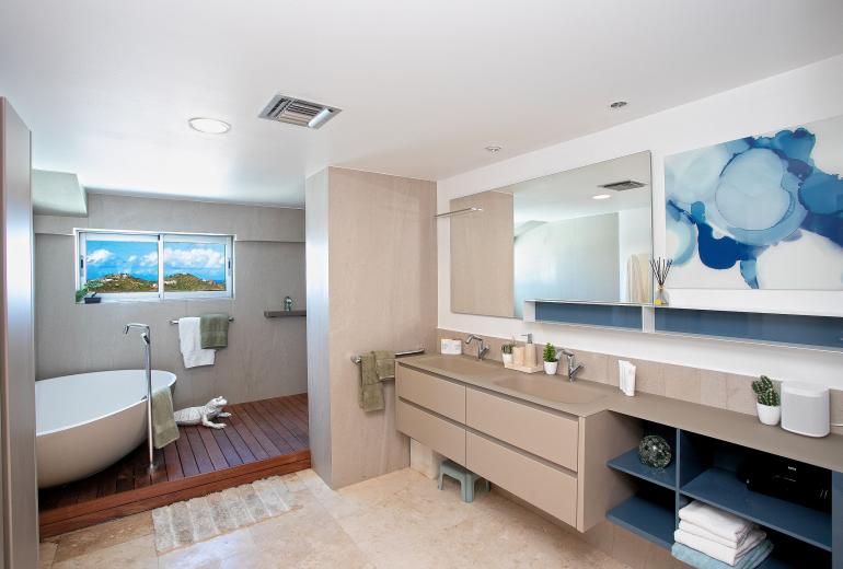 Sxm043 – Penthouse frente al mar con terraza en The Cliff