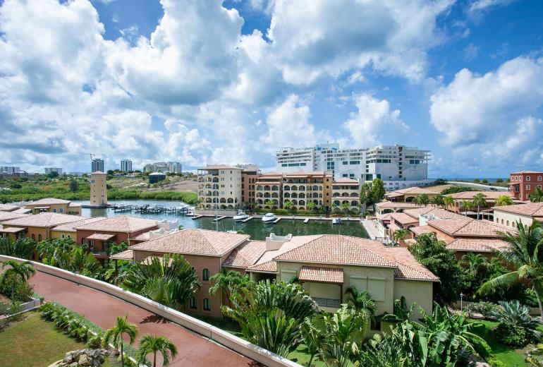 Sxm045 – Appartement confortable avec balcon à Cupecoy