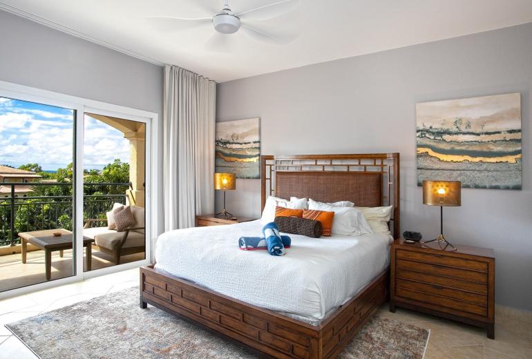 Sxm046 – Modern apartment with lagoon view in Cupecoy