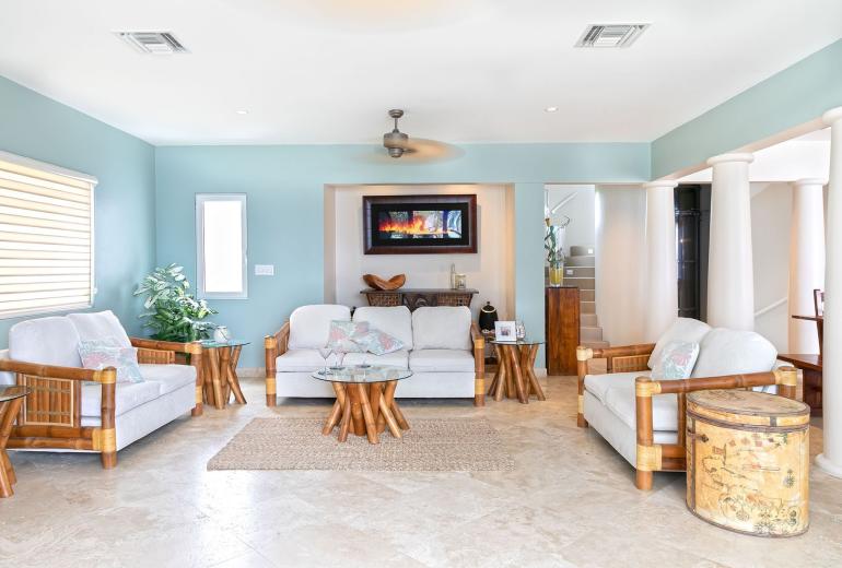 Sxm058 – Charming villa with sea views in Cupecoy