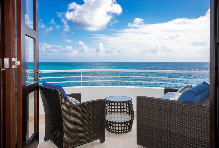Sxm059 – Casa con vista al mar y piscina en Cupecoy