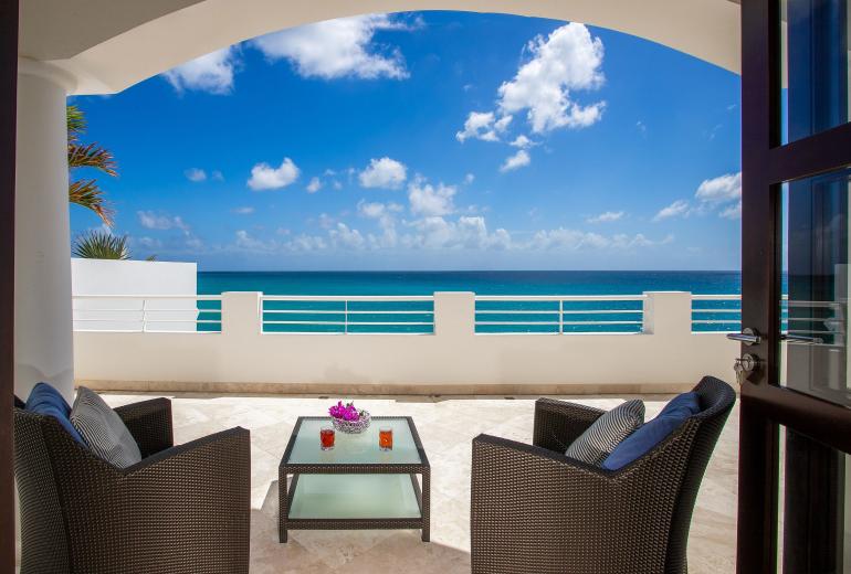 Sxm059 – Casa con vista al mar y piscina en Cupecoy
