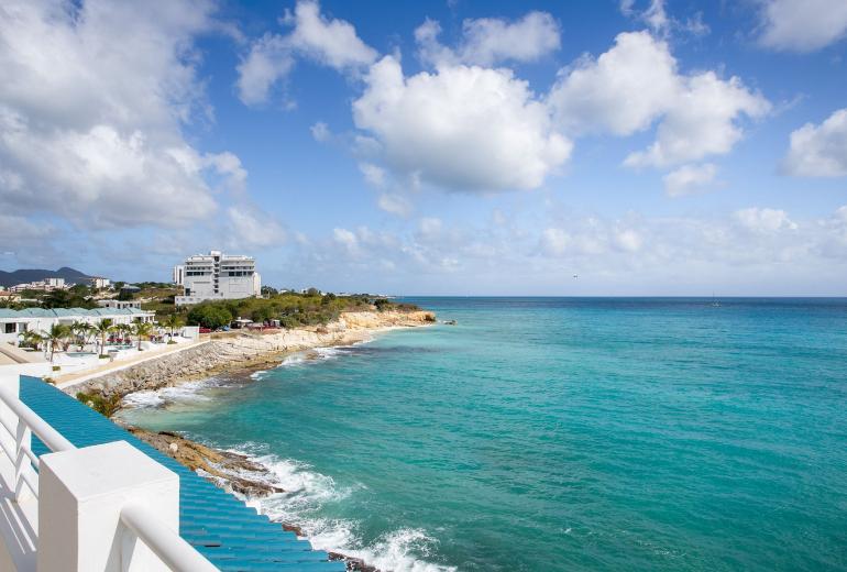 Sxm059 – Casa con vista al mar y piscina en Cupecoy