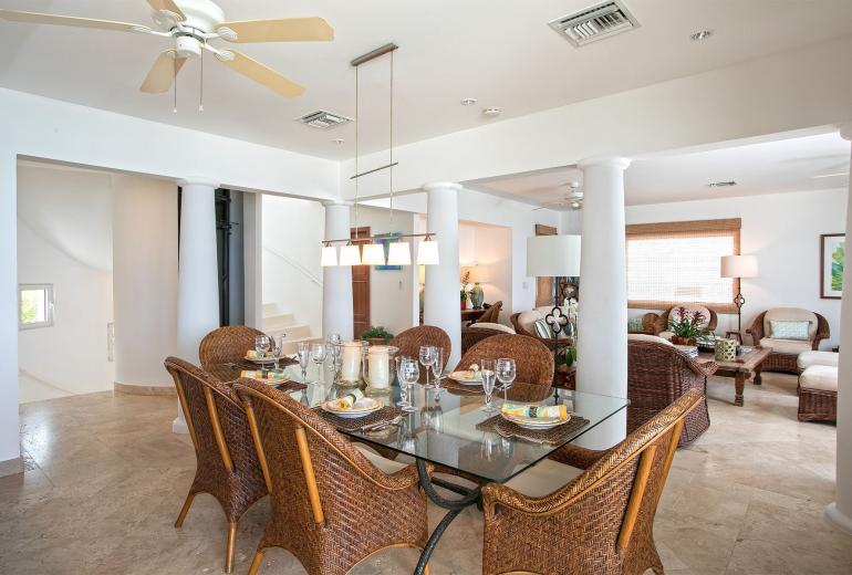 Sxm060 – Beautiful villa with ocean views in Cupecoy