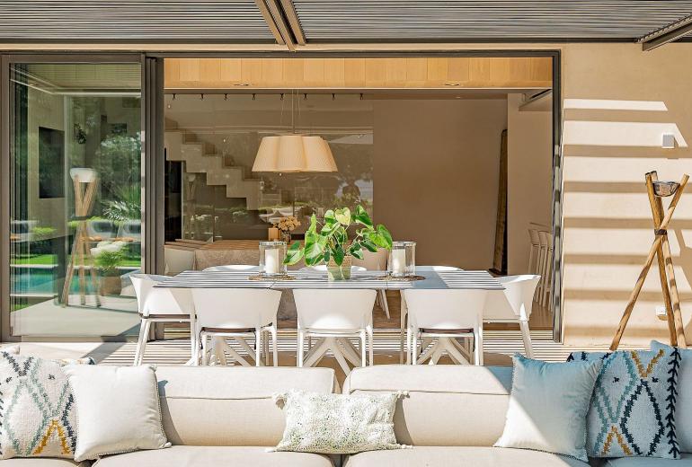Azu059 - Exceptional Luxury Villa in Cap Tahiti