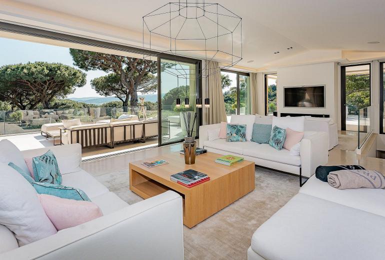 Azu059 - Exceptional Luxury Villa in Cap Tahiti