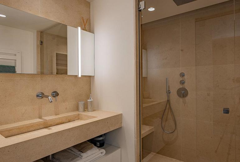Azu059 - Exceptional Luxury Villa in Cap Tahiti