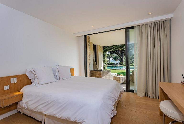 Azu059 - Exceptional Luxury Villa in Cap Tahiti