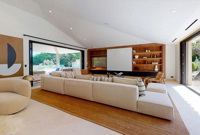 Azu084 - Villa Contemporaine à Saint-Tropez