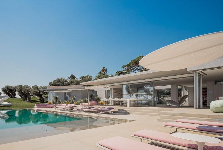 Azu085 - Villa contemporaine à louer à Pampelonne